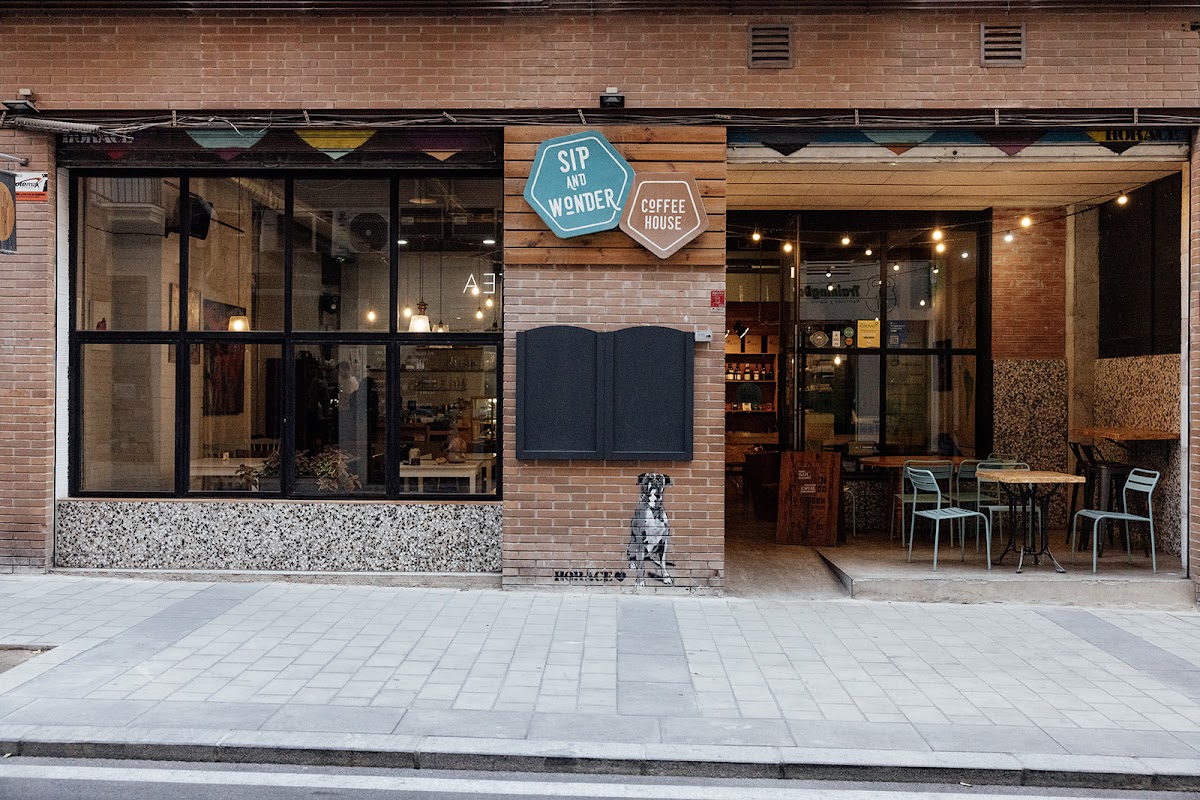 Sip & Wonder Coffee House en Alicante