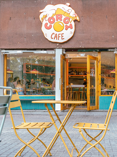 Corgi Café Arc de Triomf en Barcelona