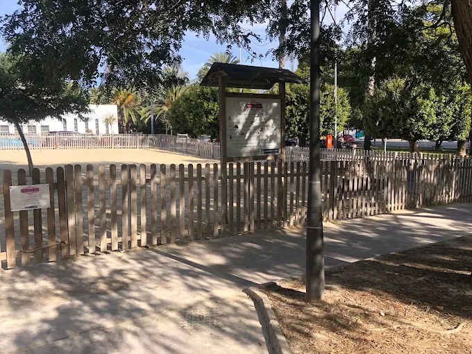 Parque Canino Santa Bárbara en Cádiz