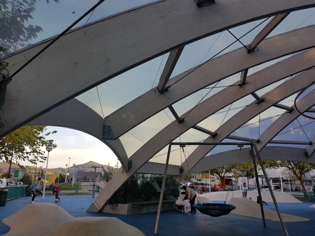 Zona canina del Parque Miribilla en Bilbao