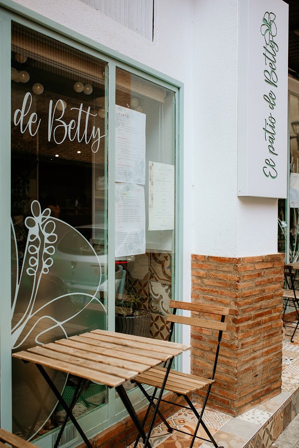 El Patio de Betty en Zaragoza