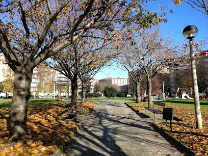 Zona canina de Parque Fábrica de Loza en Gijón