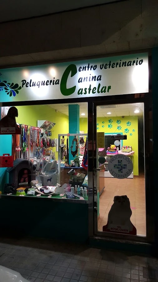 Peluquería Canina y felina CASTELAR en Badajoz