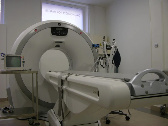 Medivet Hospital Veterinario 24 horas Delicias en Madrid