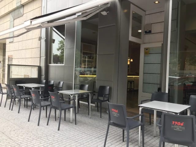 Marea Baja, coffee and food en A Coruña