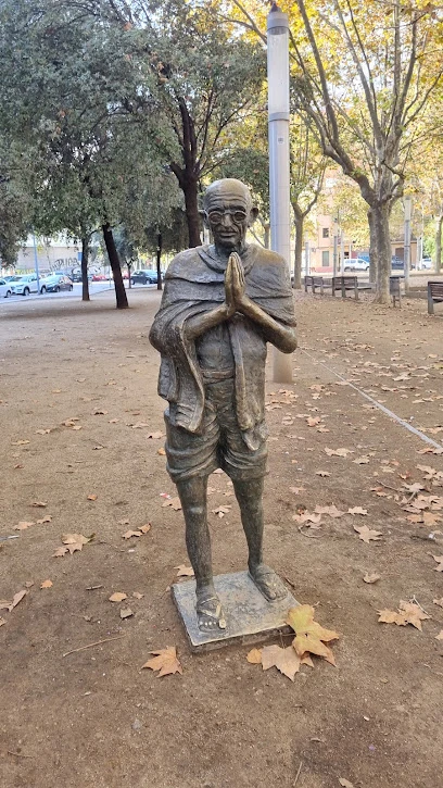 Área canina de los Jardins de Gandhi en Barcelona