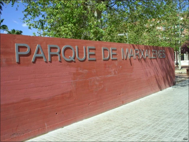 Zona canina Parque de Marxalenes en Valencia