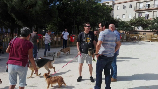 Parque Canino Plaza de Santa Ana en Cádiz