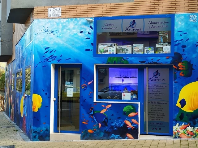Azureus Clínica Veterinaria y Tienda de Mascotas en Cáceres