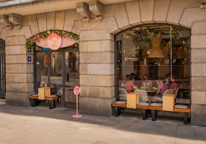 Corgi Café Gótico en Barcelona