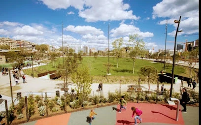 Área canina del Parc de les Glòries en Barcelona